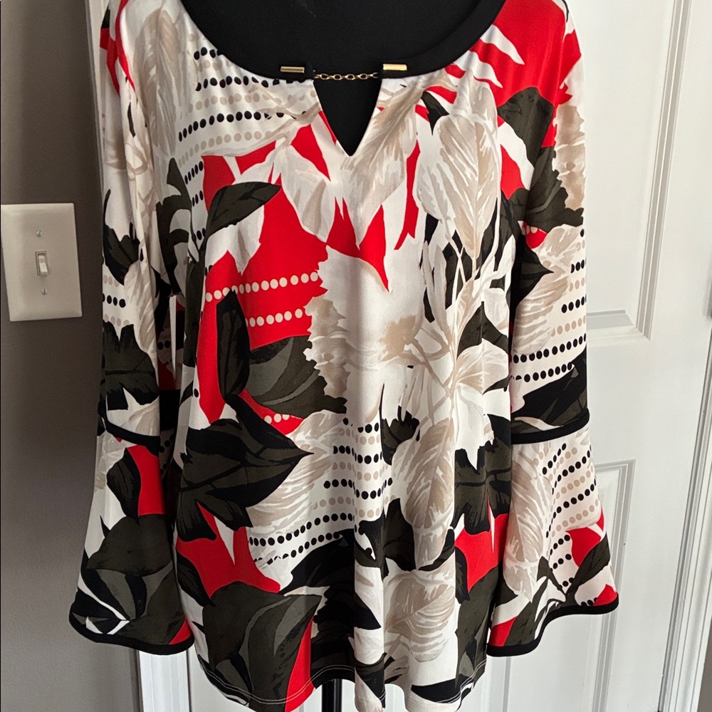 Beautiful pullover top